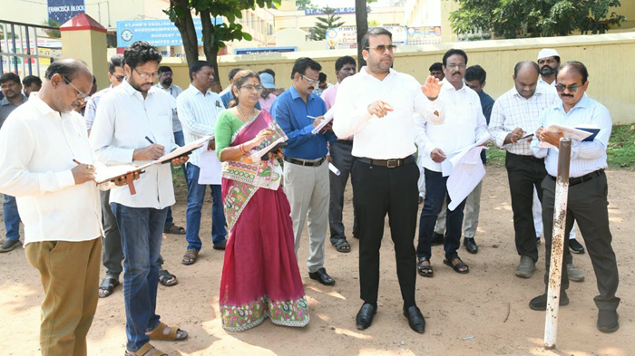 GVMC Commissioner inspects Election Arrangements in Bheemunipatnam Zone